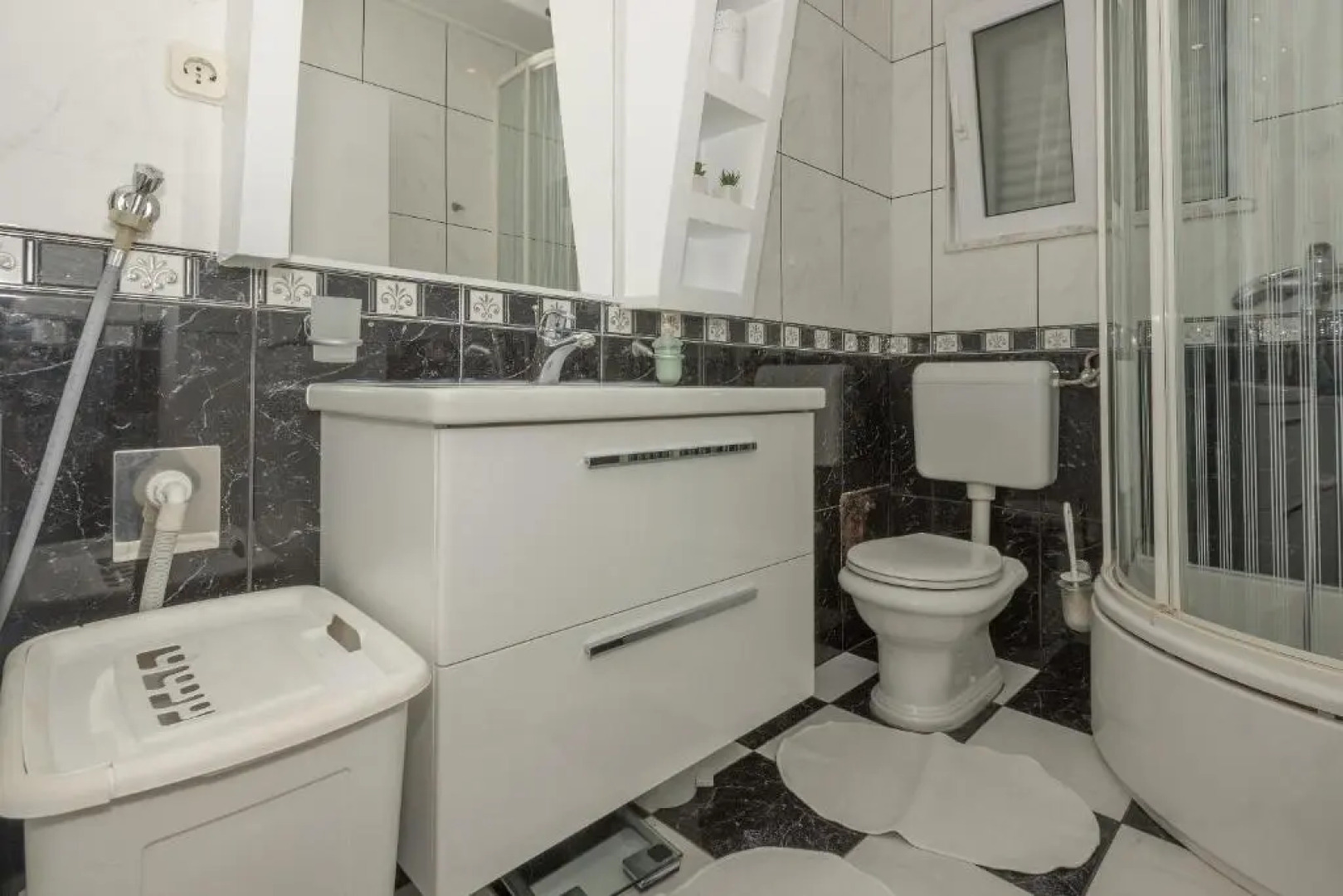 Apartment Mirjana