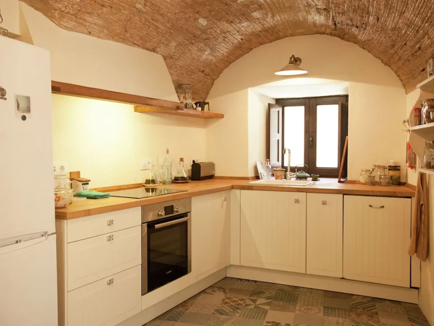 Traditional Restored House for 4 People in Valveralla