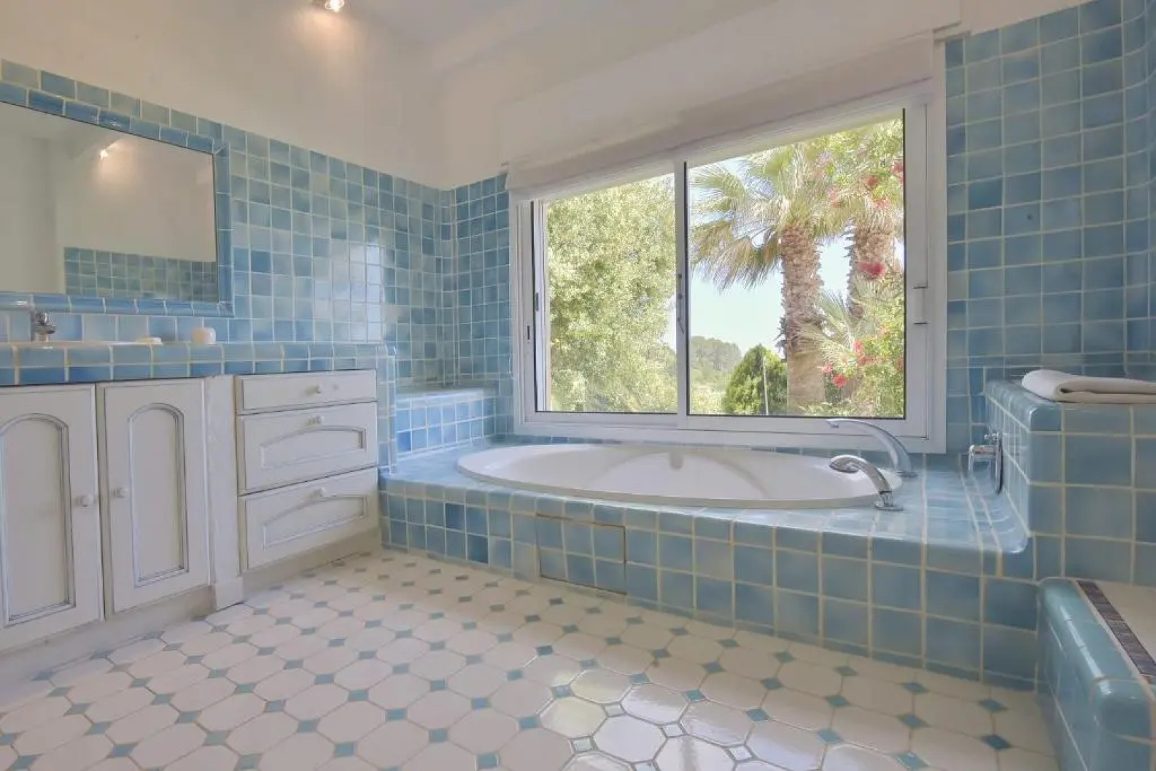 La provençale Vacation House for 8 people with breathtaking view!