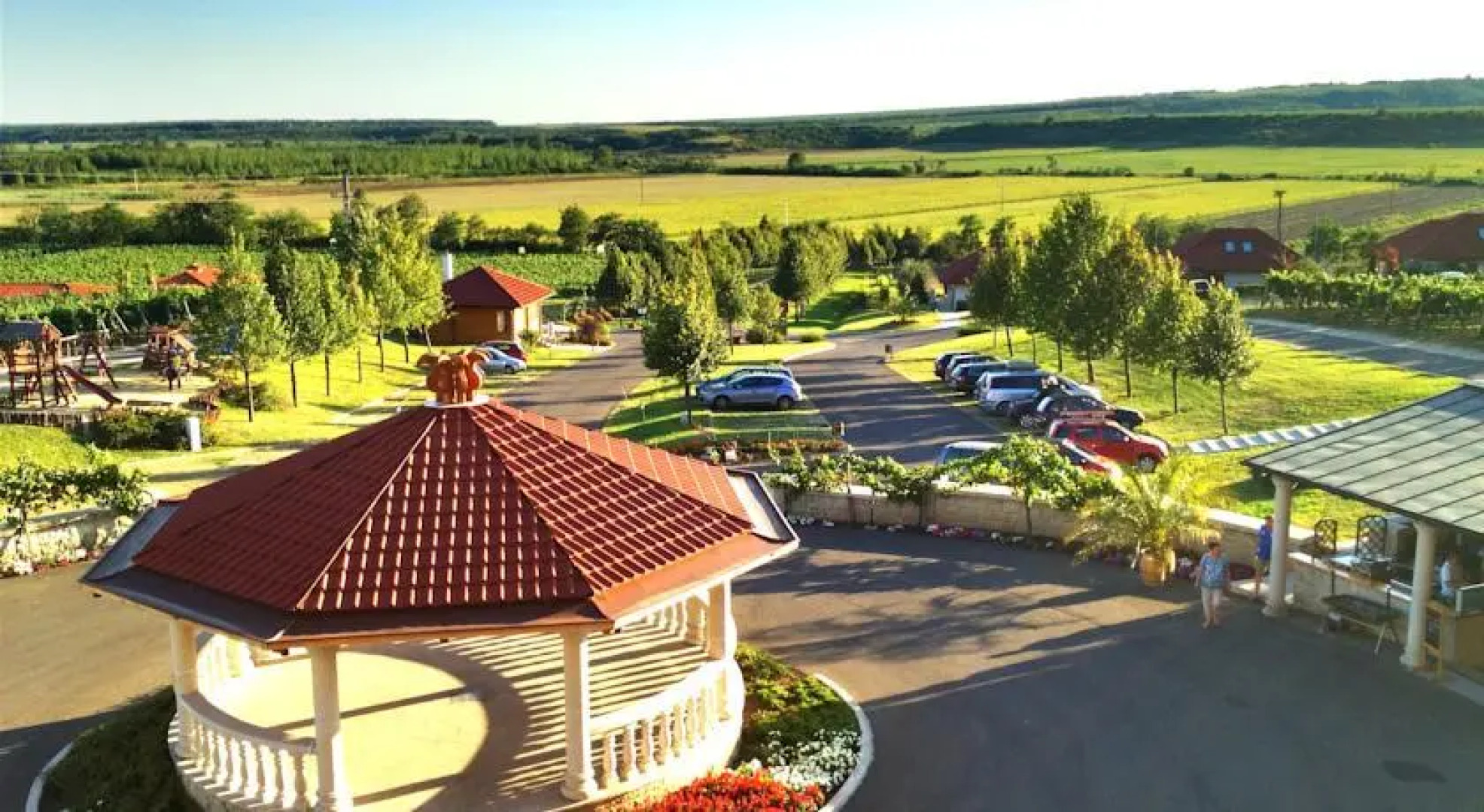 Egri Korona Borhaz es Wellness Hotel