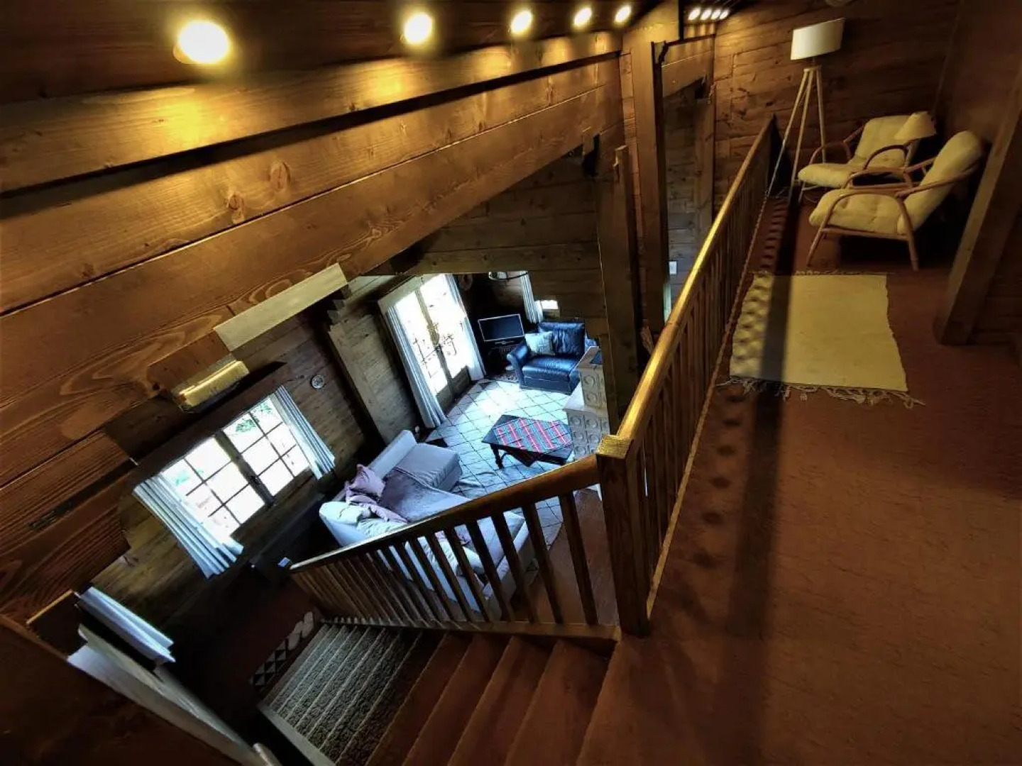 Chalet paisible dans la nature avec belle vue sur le lac Léman