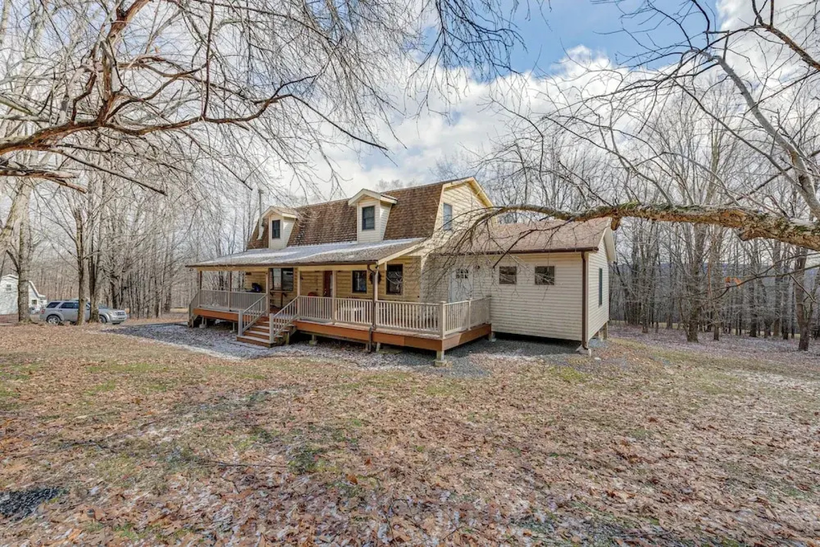 2 Mi to Elk Mountain: Poconos Escape on 11 Acres!