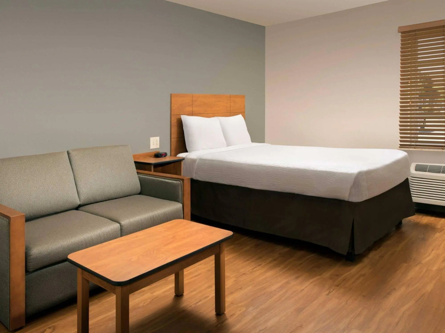 WoodSpring Suites Hobbs