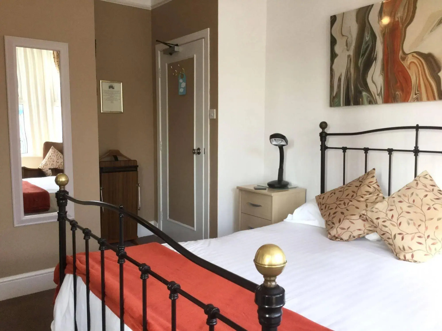 The Groveside Guest House