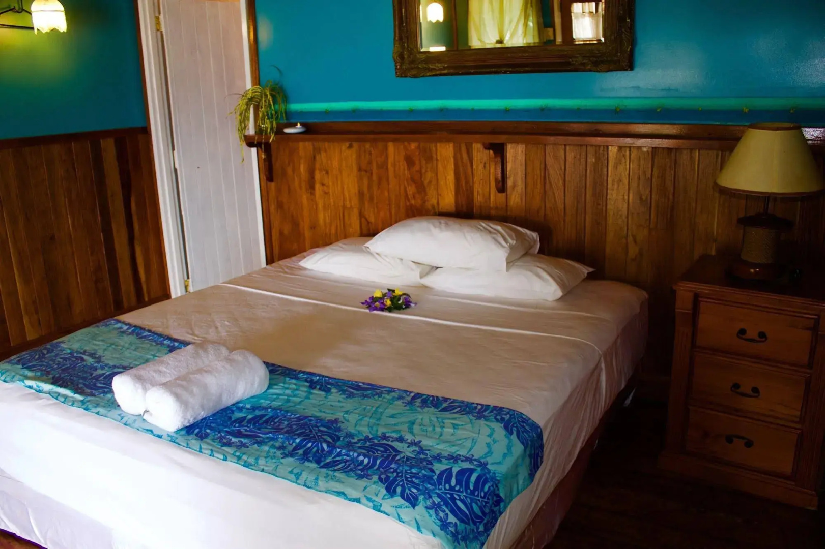 Driftwood Resort