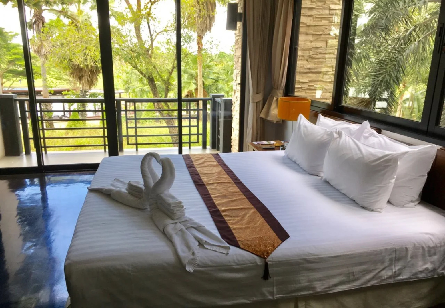 Suwan Golf and Country Club