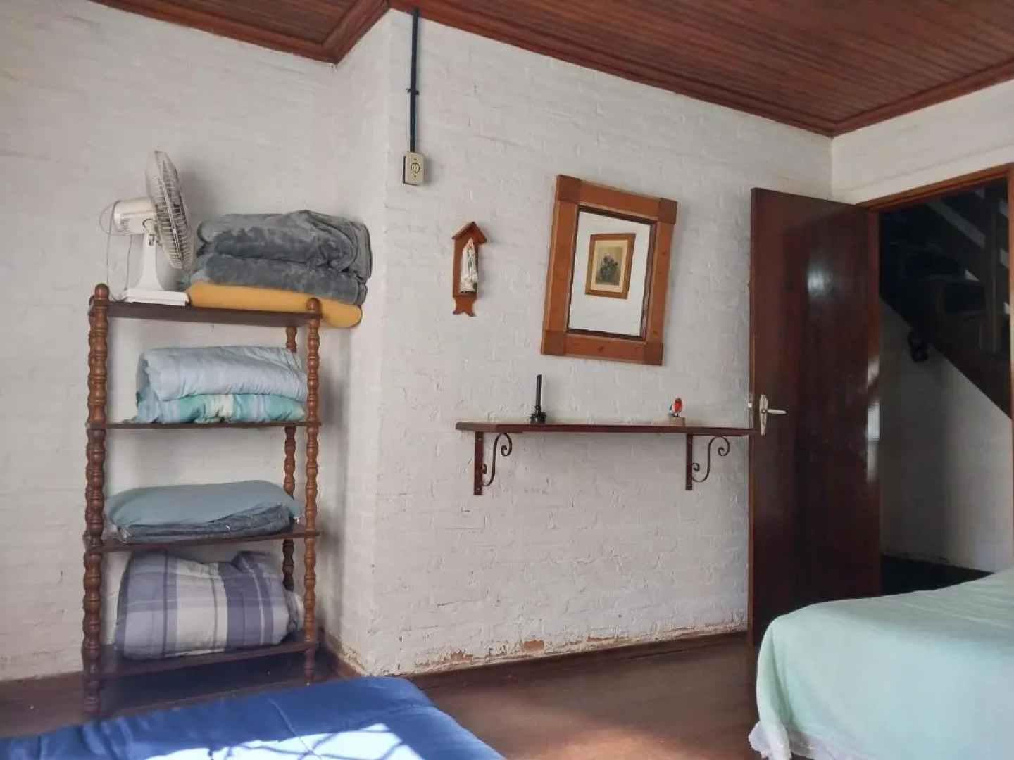 Passa Quatro- CASA INTEIRA RUSTICA para até 9 pessoas