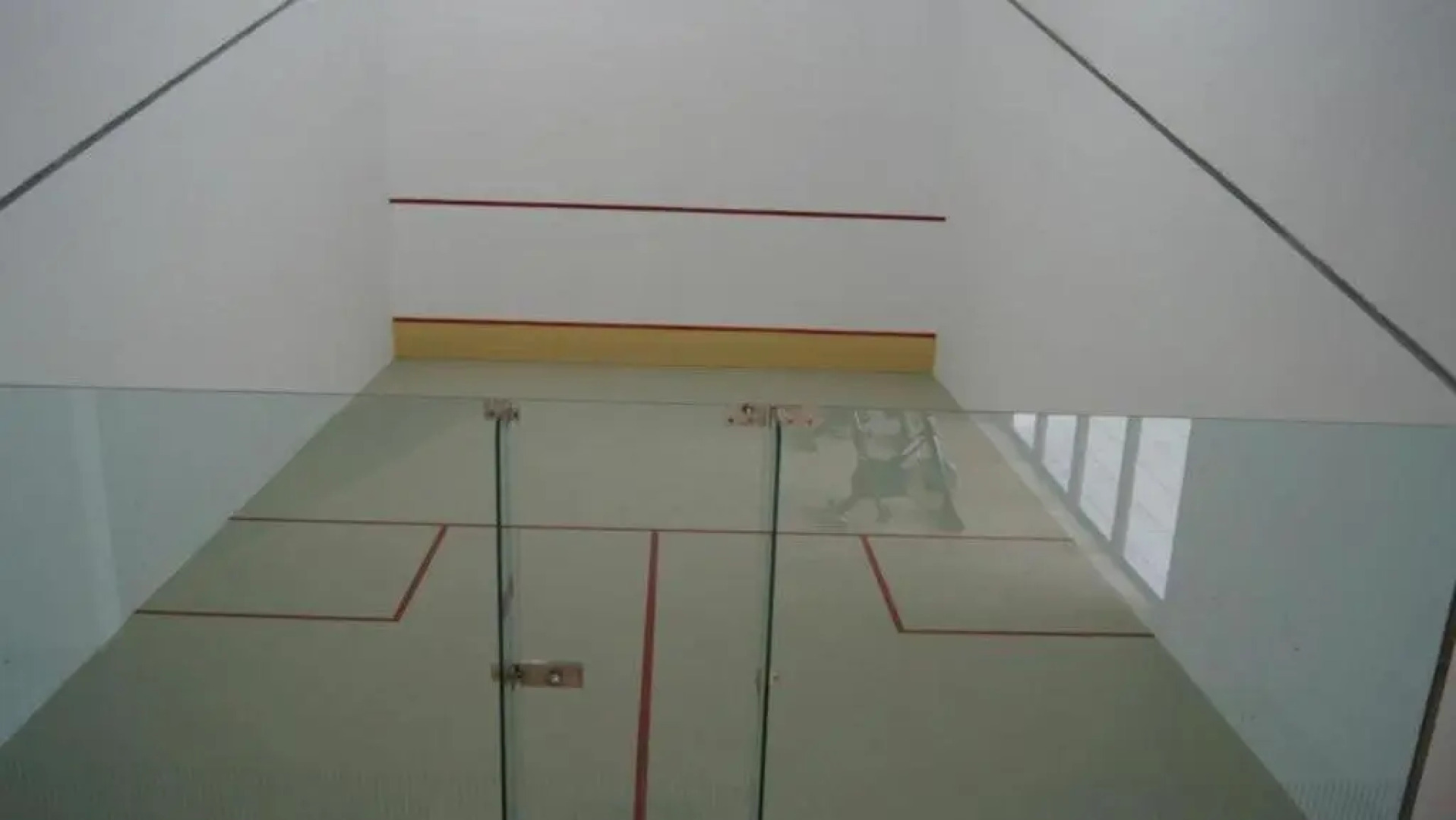 New Luxury 3 beds Villa Private Pool Garden inside Resort and Country Club