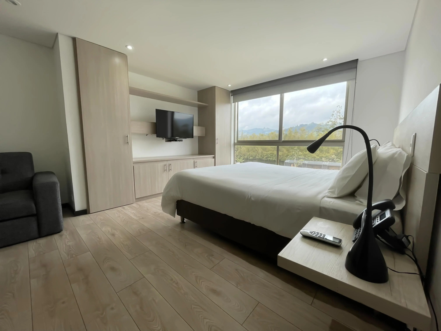 MG Hotels & Suites