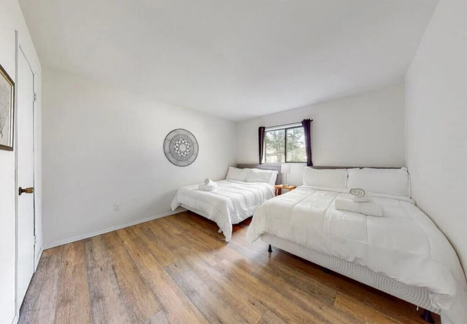 Modern Oversized Poconos Chalet 5BR