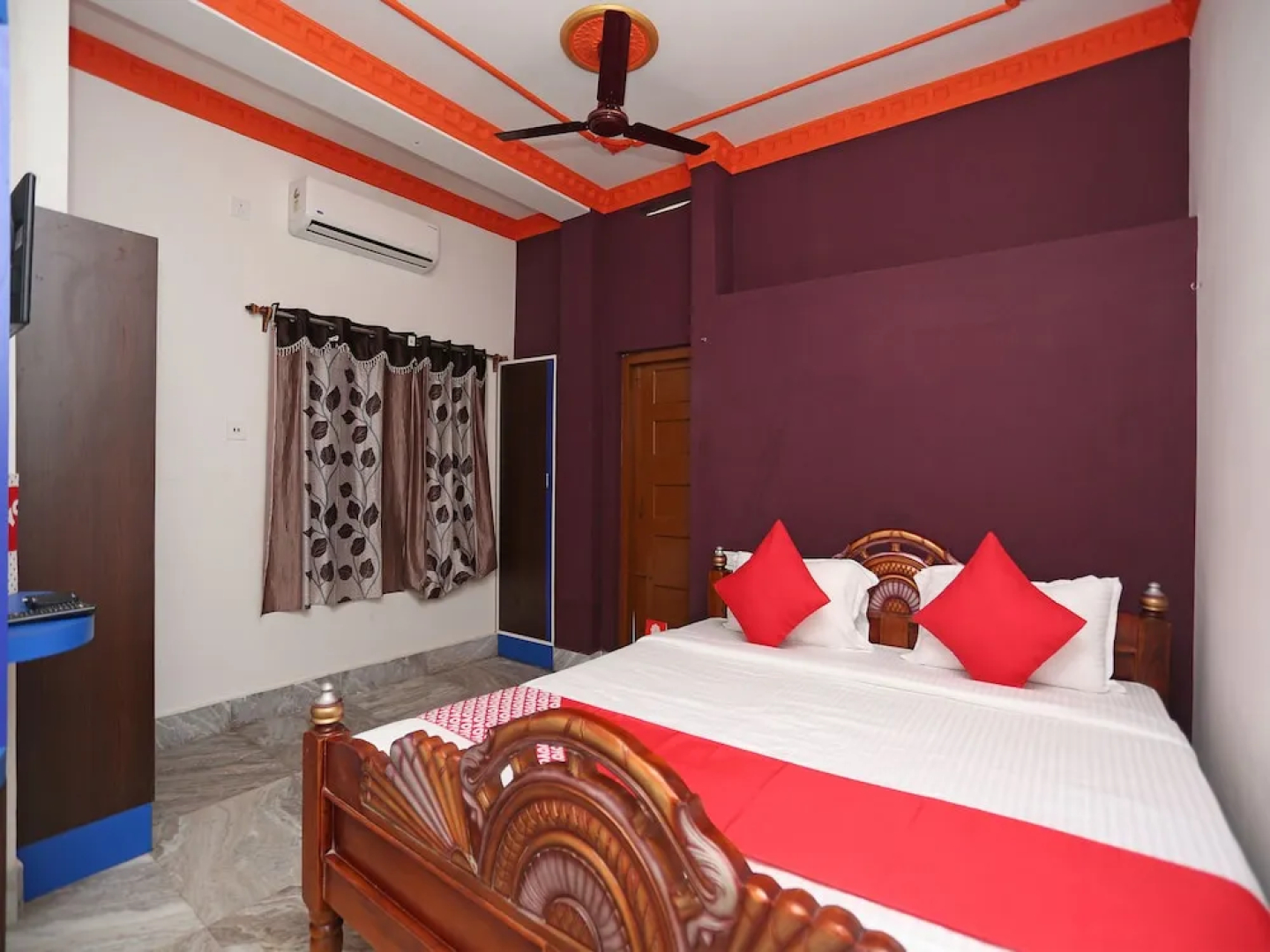 OYO 15261 Unik Beach Hotel