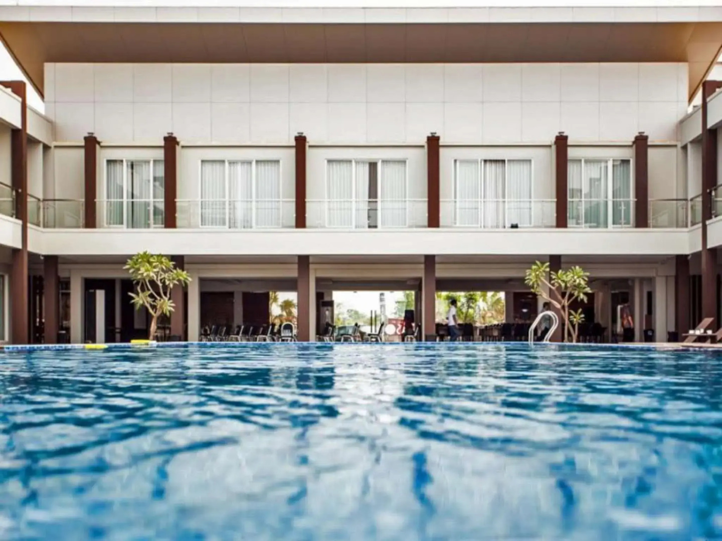 D'Season Premiere Hotel