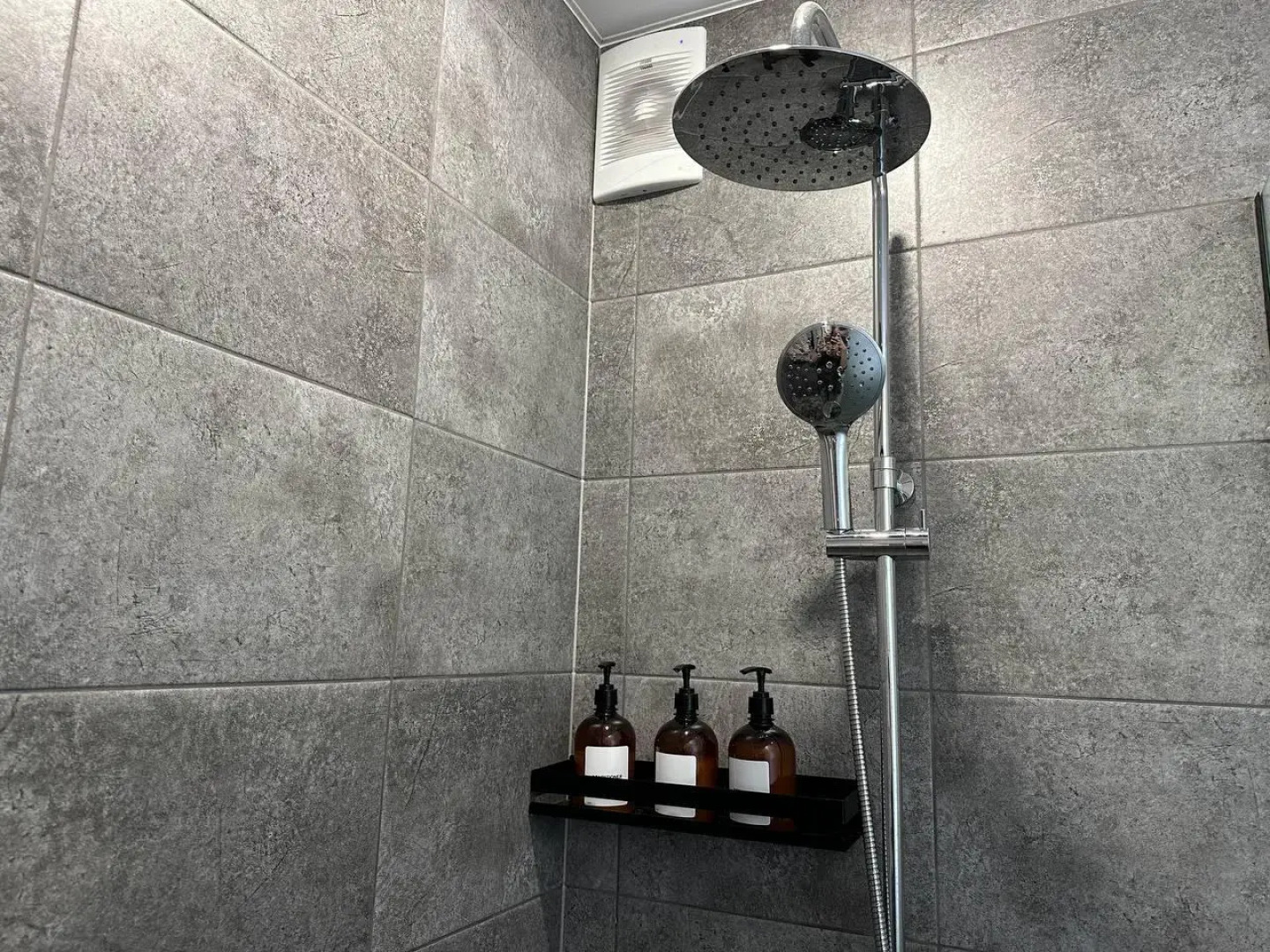 Апартаменты на Онежской 4