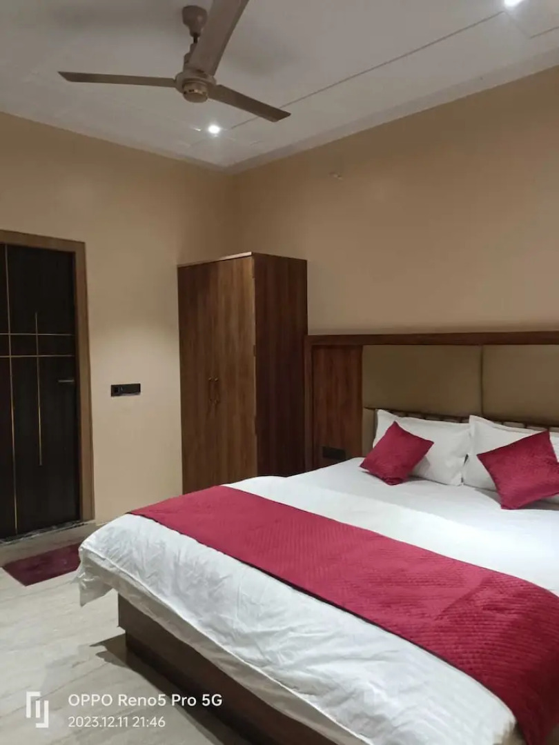 Mr Jaiswal Dharmshala