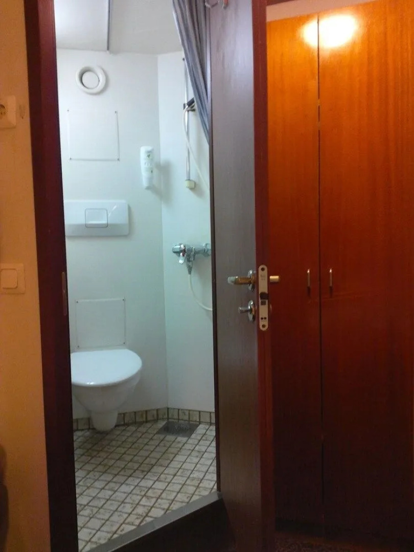 Laivahostel S/S Bore