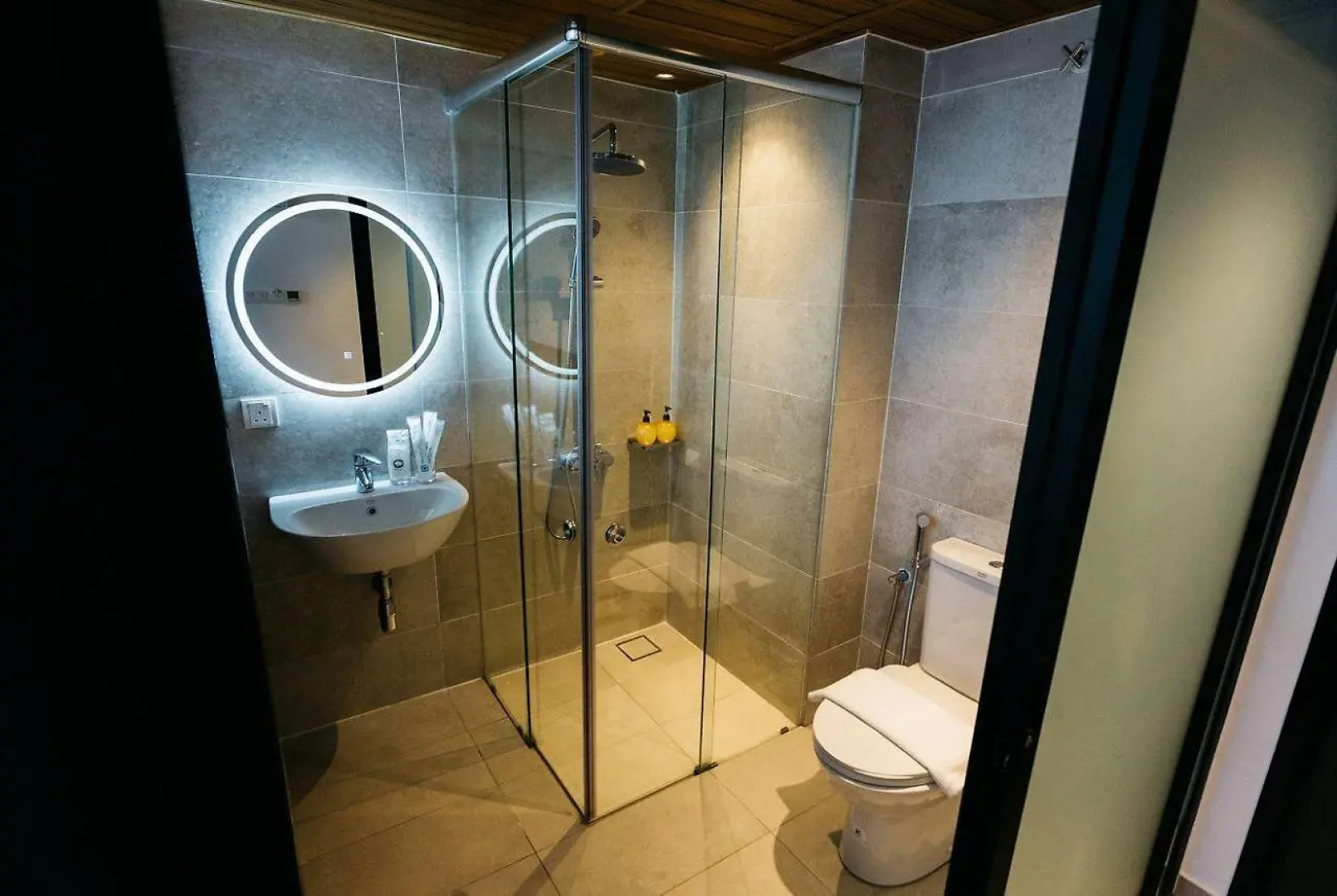 Santa Grand Hotel Central Market