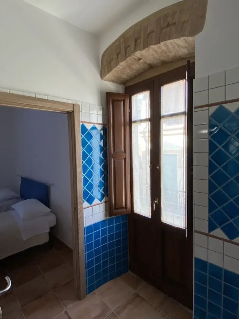 Sui Tetti Di Iglesias