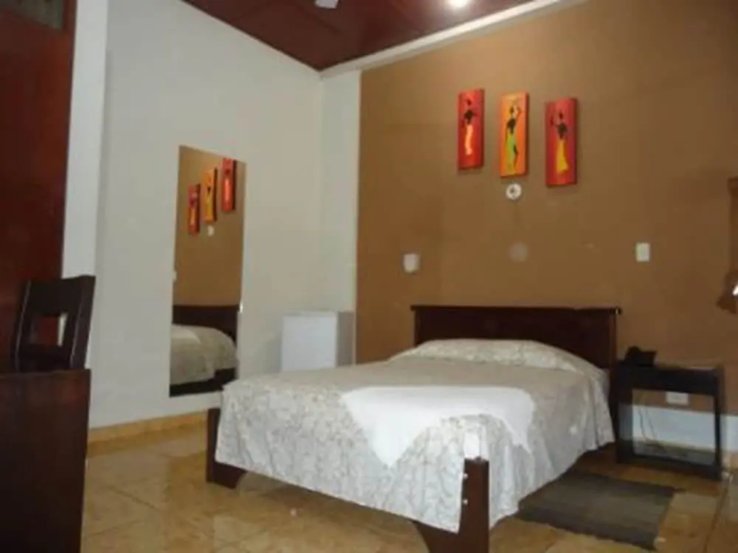 Hospedaje Komby
