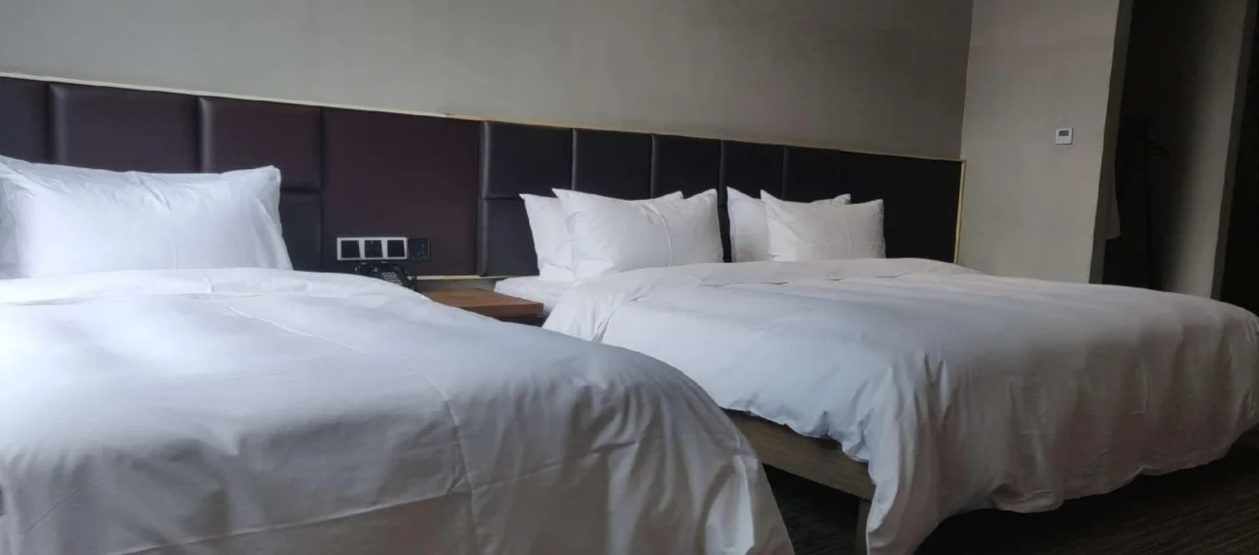 Time Tunnel Designer Hotel