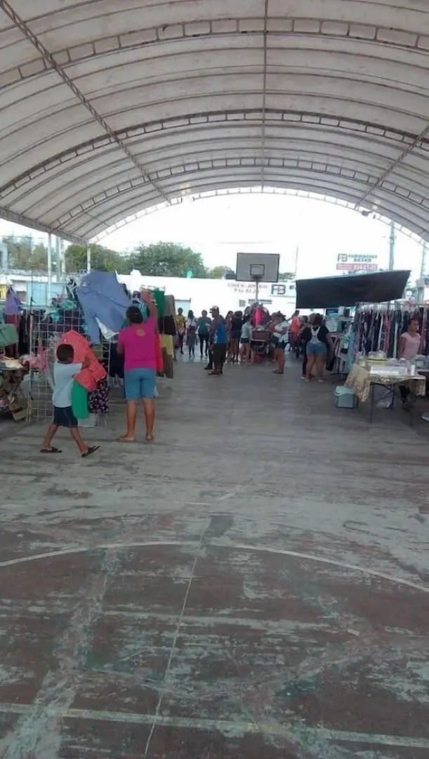 Brand NEW Condo for 6, 1 Block From the Beach, AC!