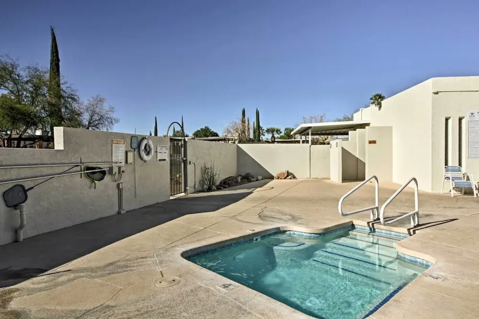 Green Valley Townhome w/ Patio & Resort Amenities
