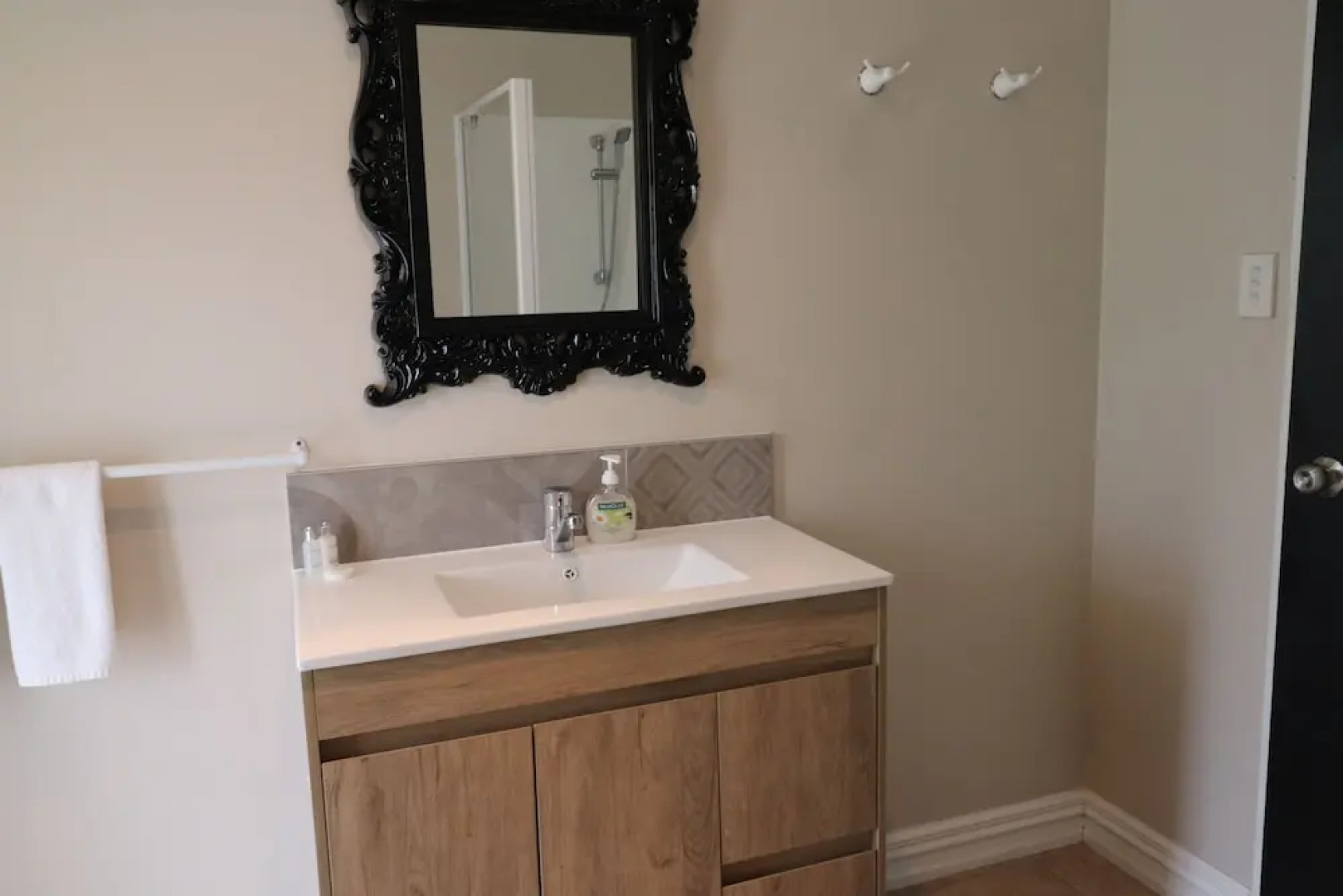 3 Brm Oasis in Temple View