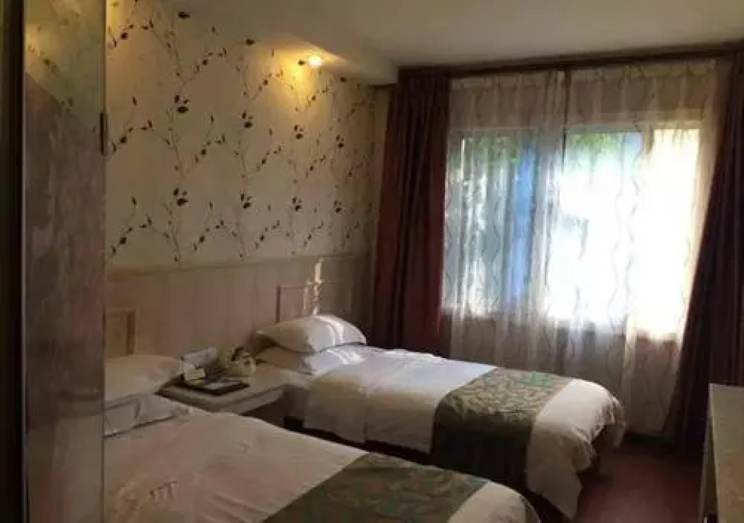 Jinli Holiday Hotel - Emeishan