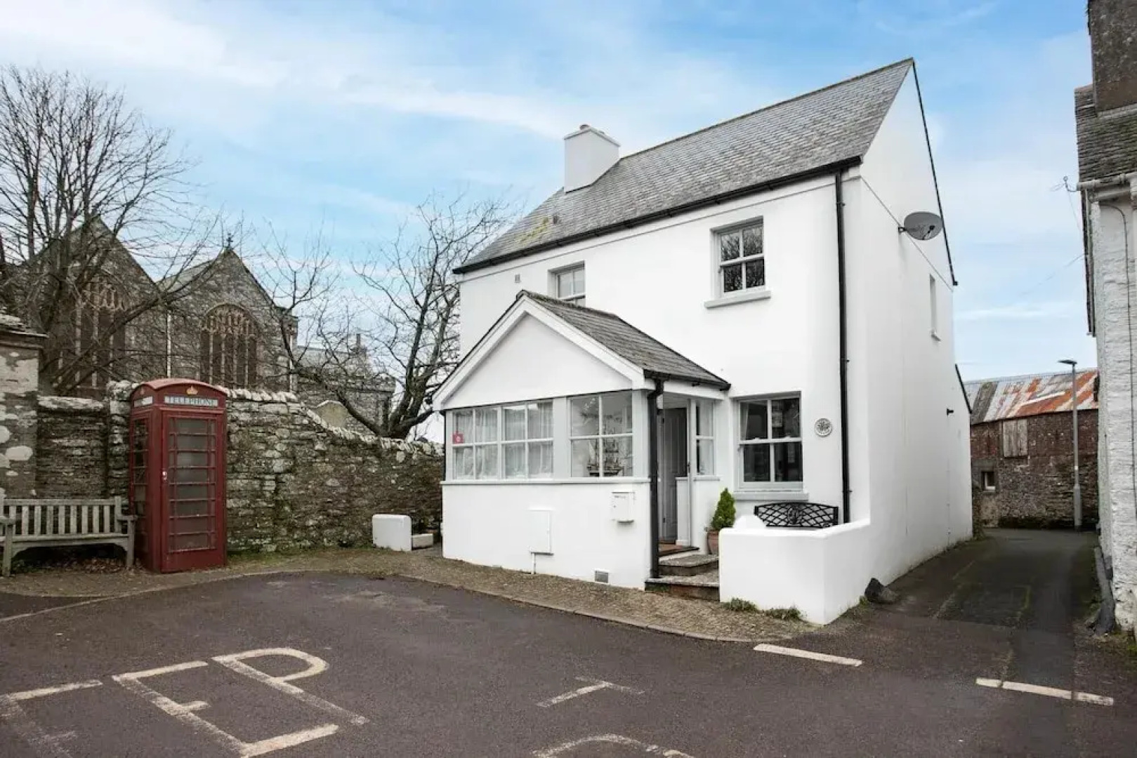 Pippin Cottage - Character Cottage With the Spirit of the sea