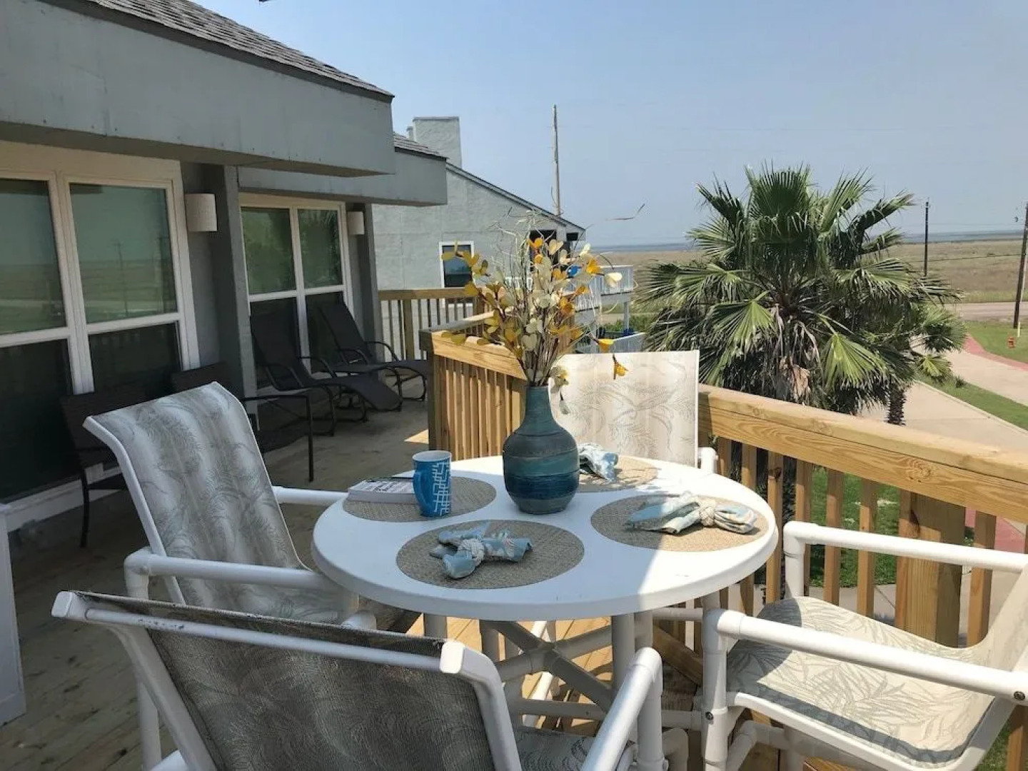 Footprints In The Sand - 2 Br Condo