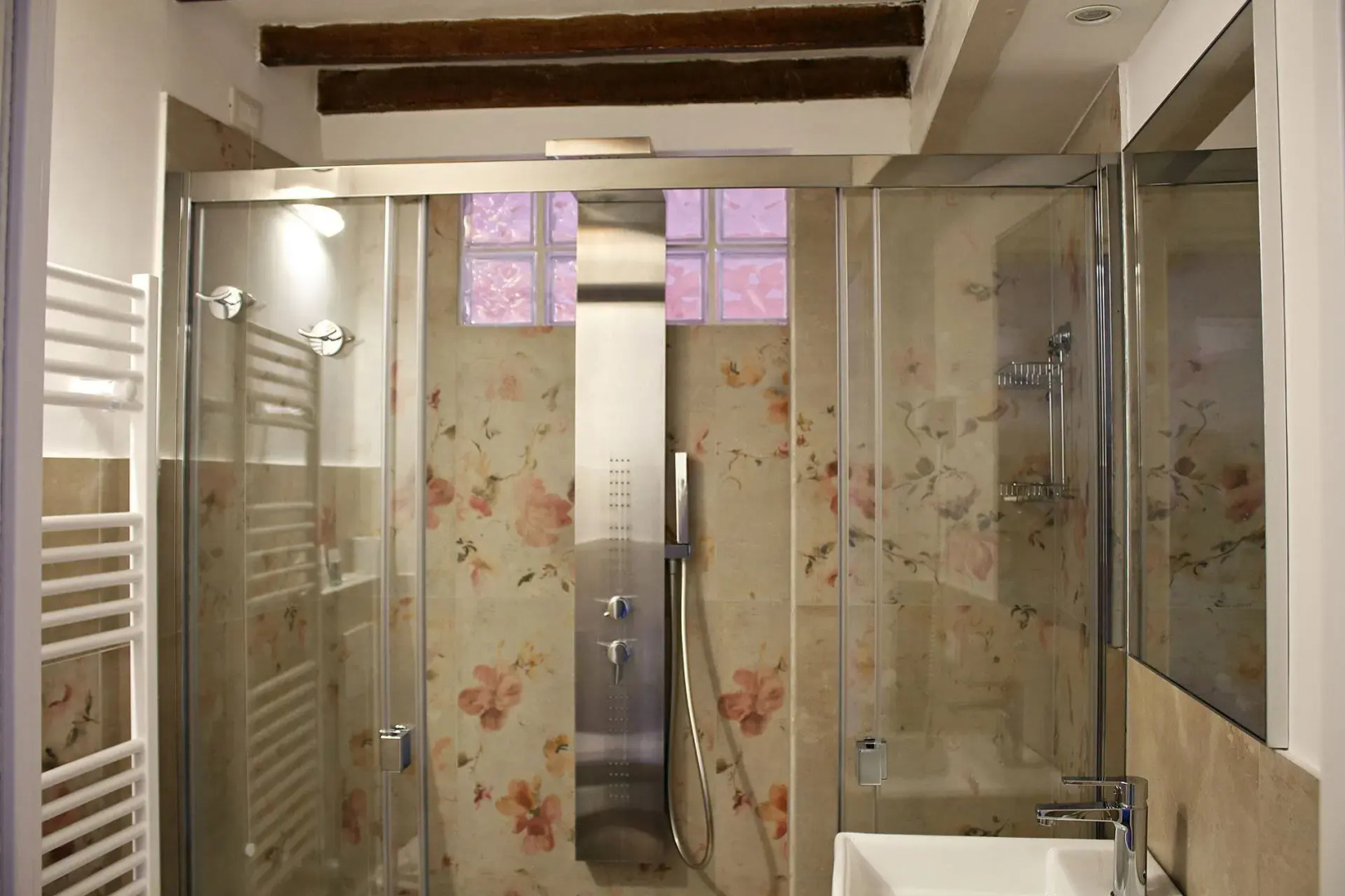 Primavera Mini Hotel