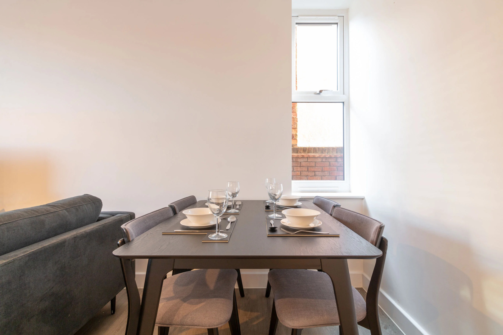 Chic Interior Designed Apartment -NEC/BHX/Solihull