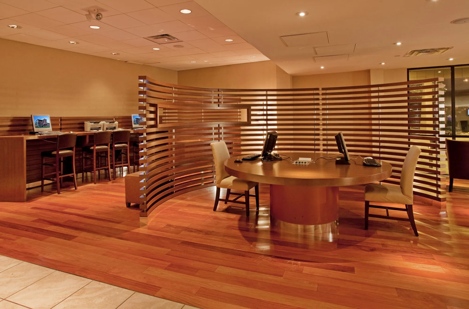 Adam's Mark Hotel & Conference Center