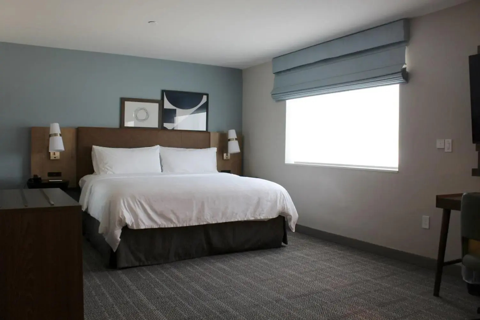 Staybridge Suites Iowa City Coralville by IHG