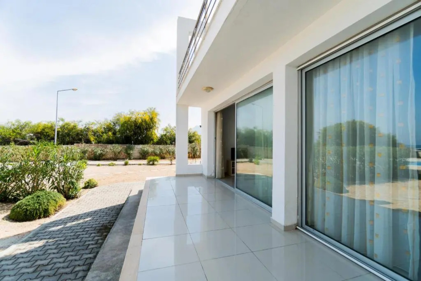 Spacious Three-Bedroom Apartment with Sea View A2