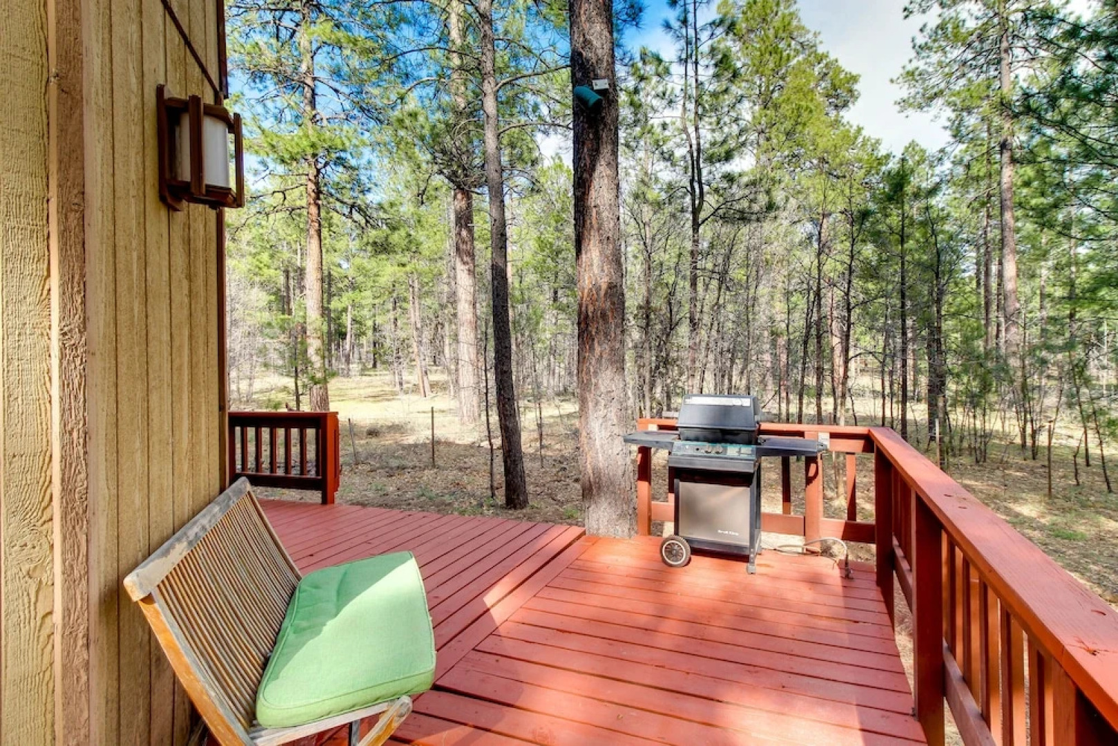 Spacious Pinetop-lakeside Home w/ Deck - Near Golf