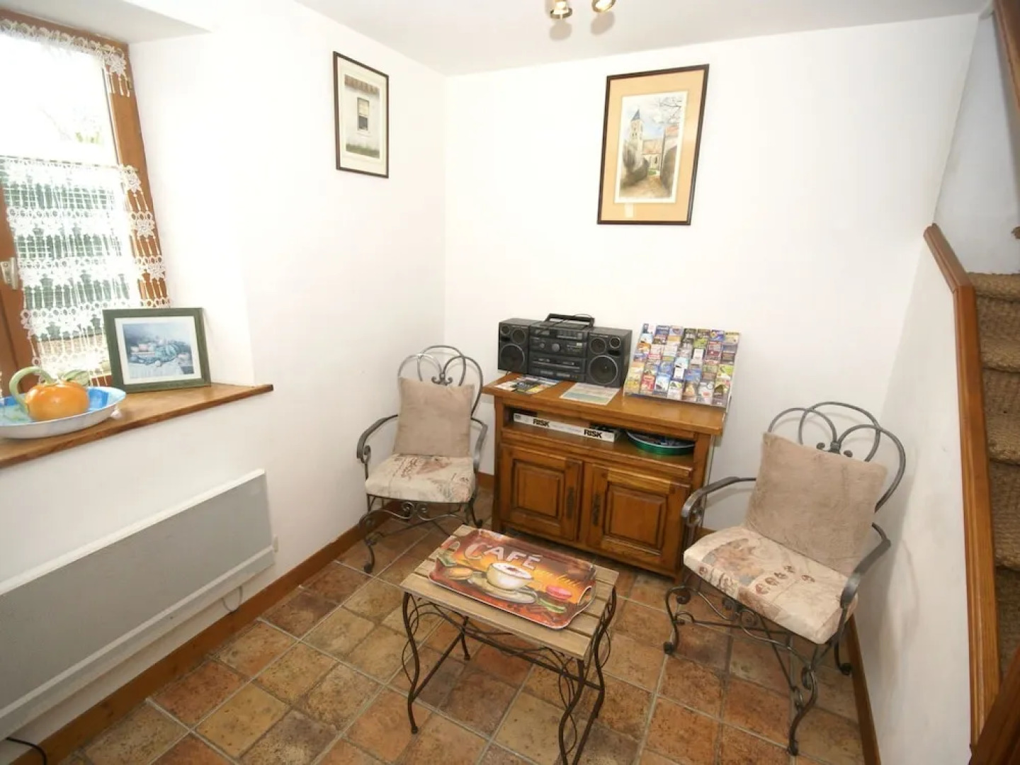 Nice Holiday Home in a Quiet Area Close to the Beach