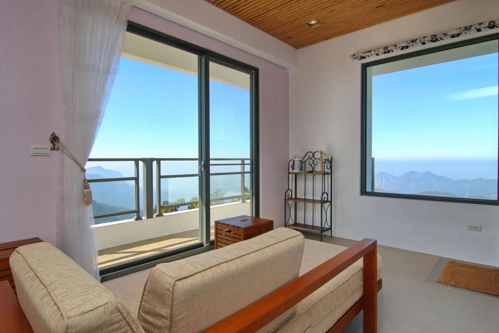 Alishan B&B Yunmingi Aliscenery