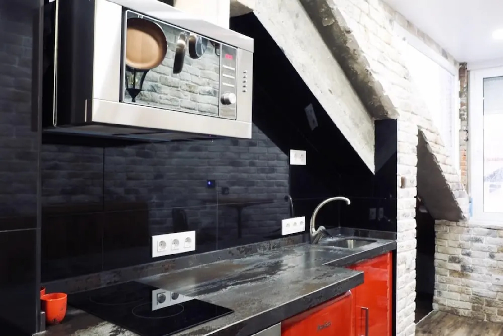 Studio in La Línea de la Concepción, With Wonderful City View, Balcony and Wifi