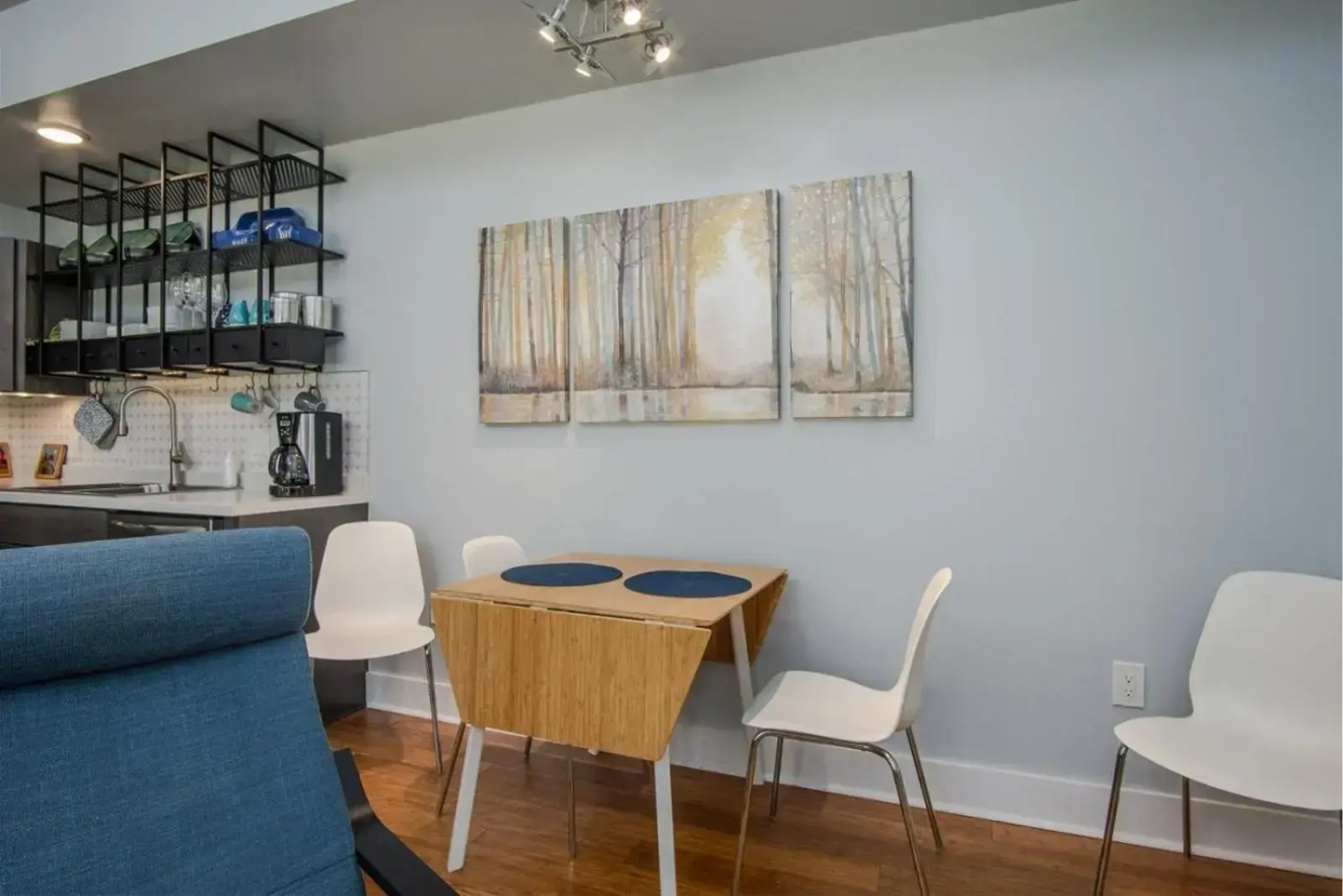 Guesthouse on Main in Brevard