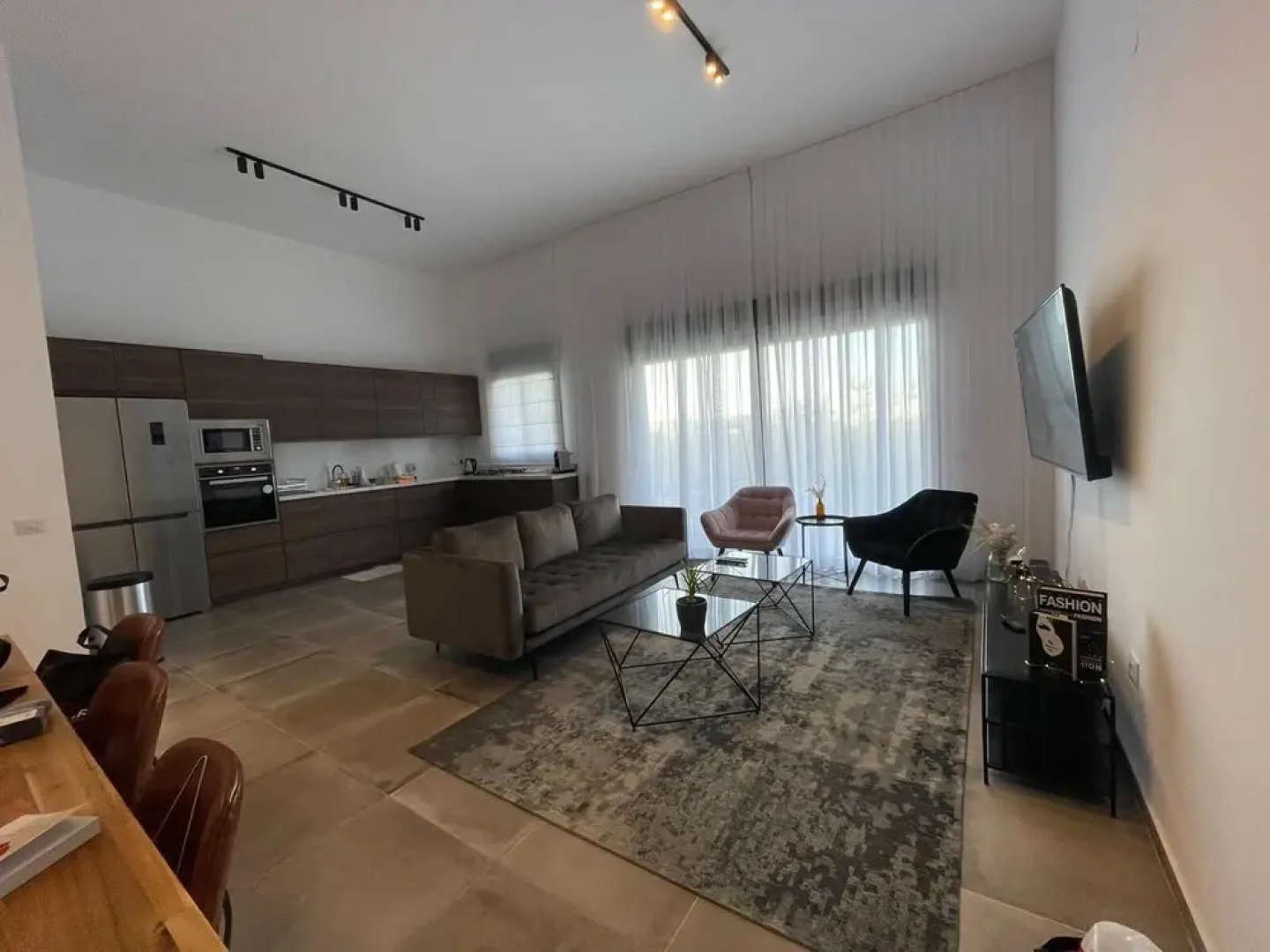 Deluxe Apartment with Private GardenArea