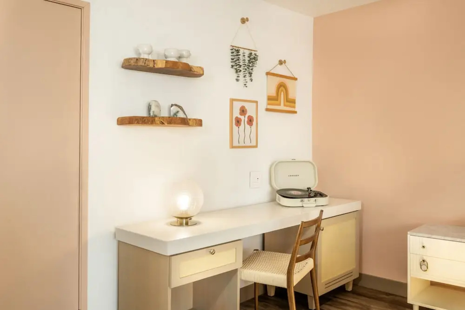 Cardiff by the Sea Lodge