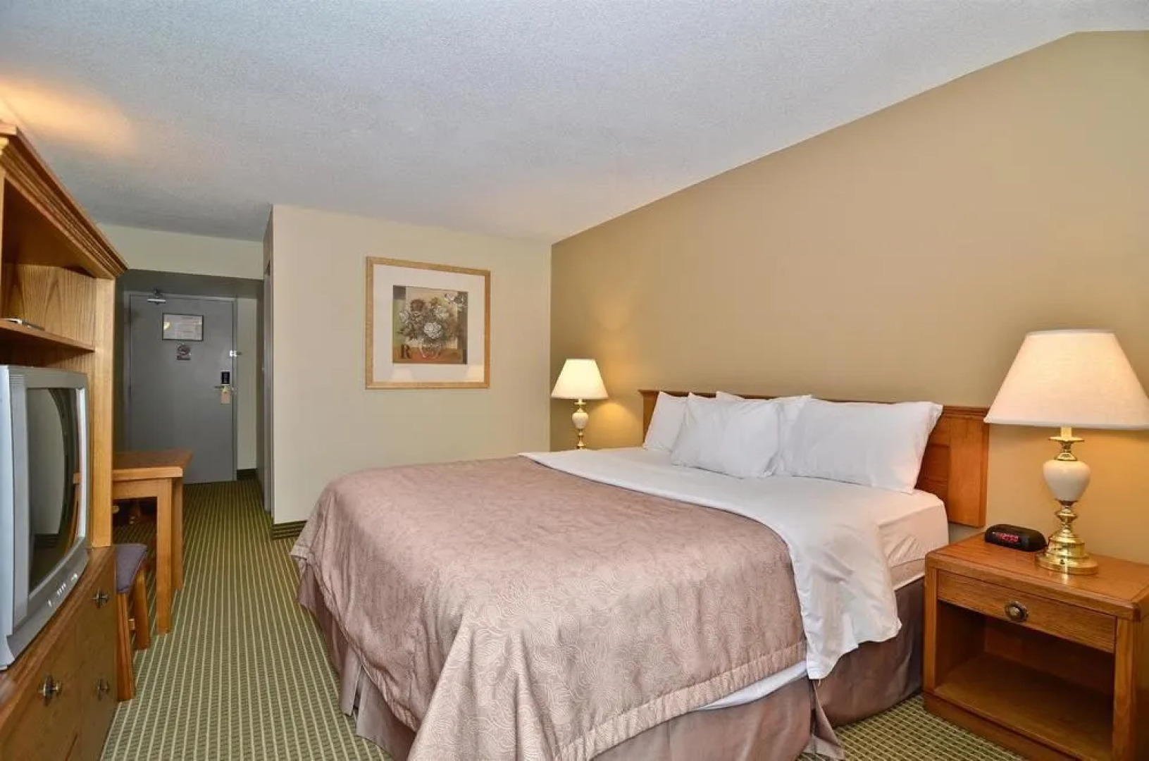 Days Inn & Conference Centre Renfrew Centre