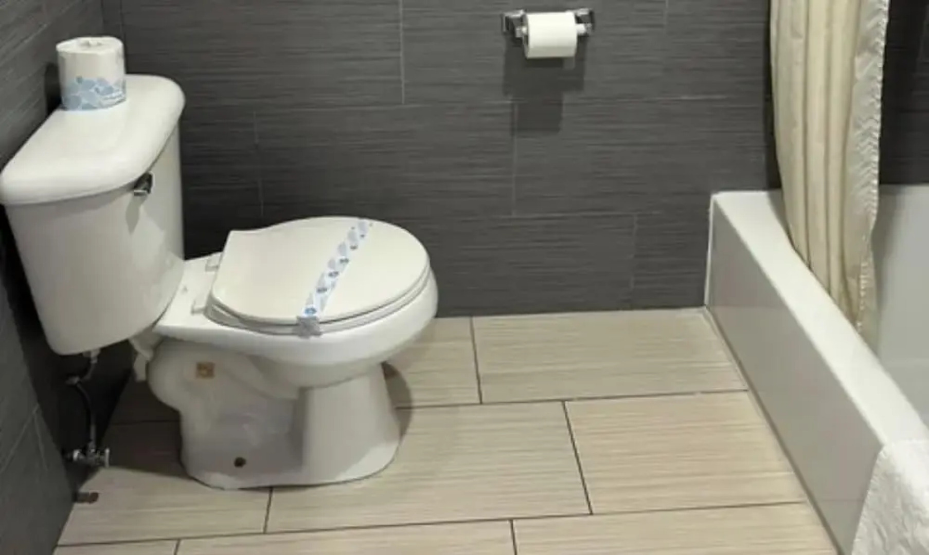 Passport Inn & Suites Corona Hotel