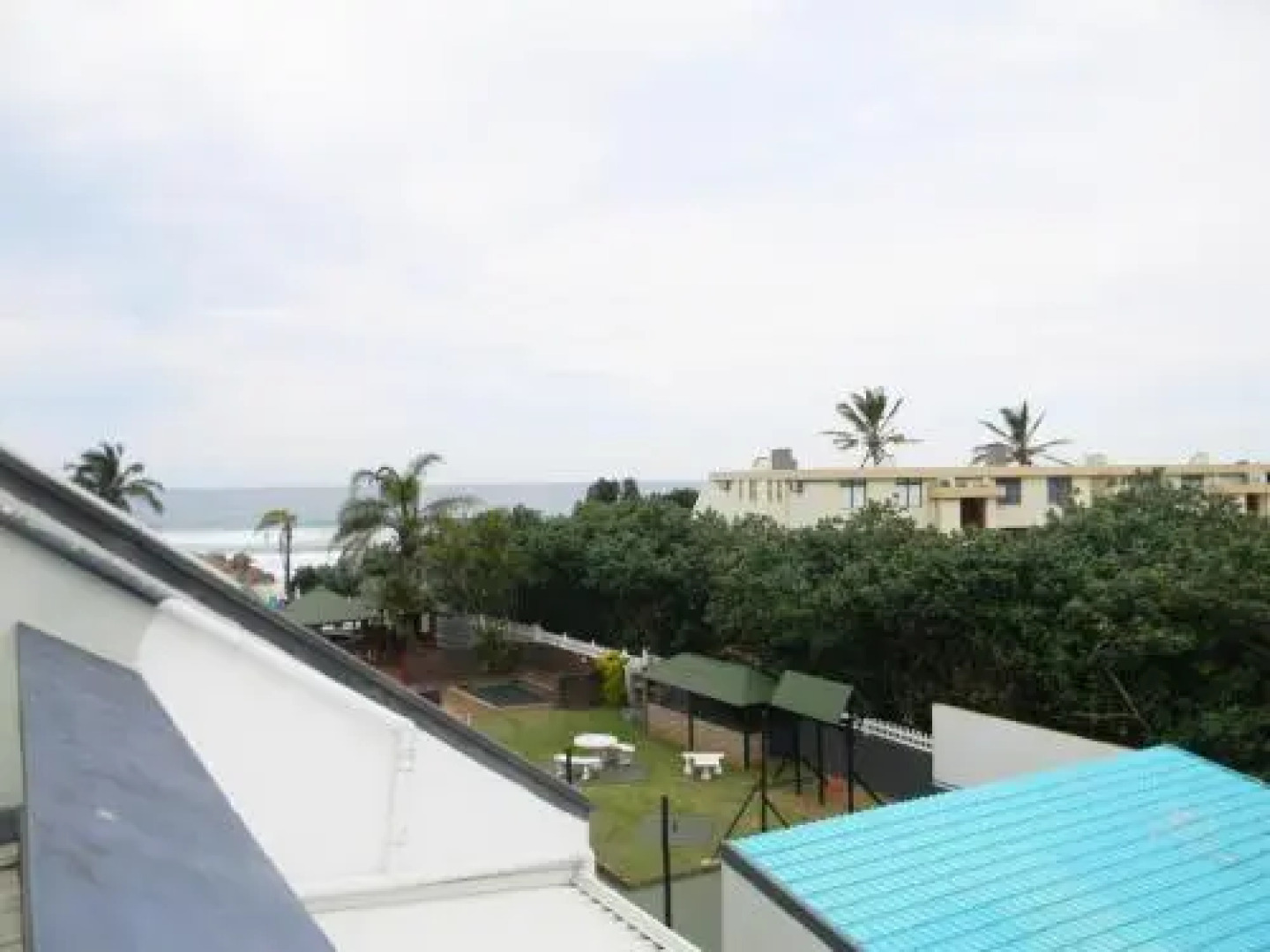 Dumela Margate Flat No 14