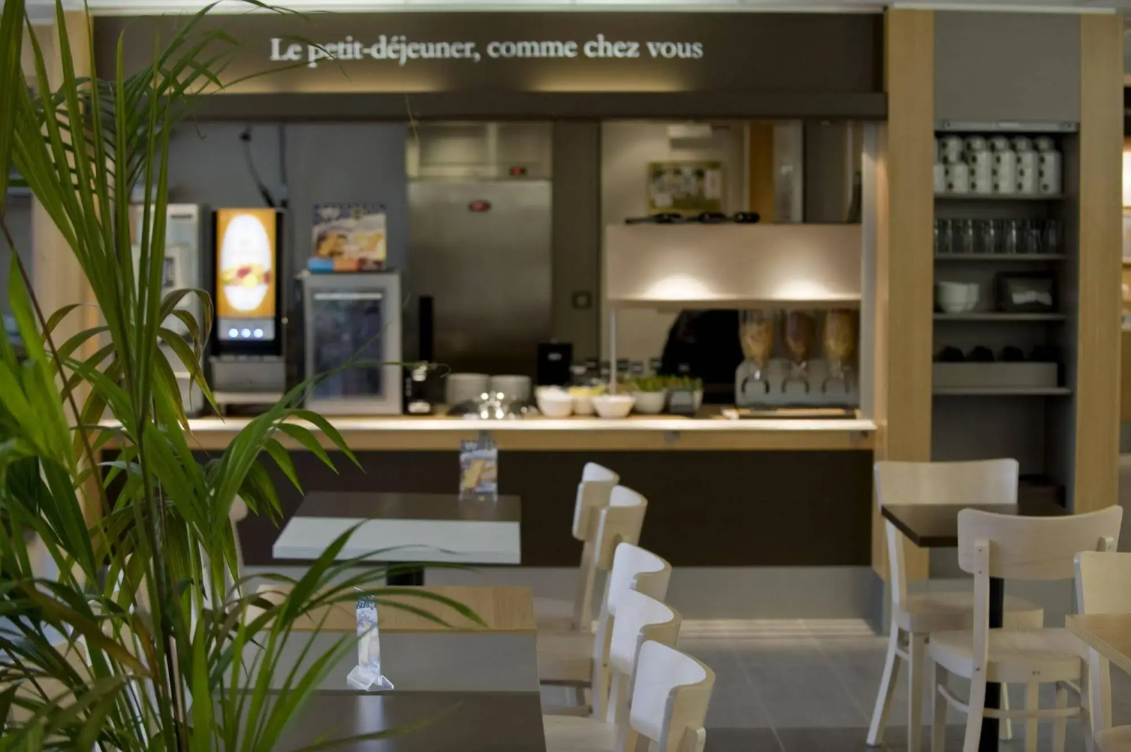 B&B HOTEL Aix-en-Provence Le Tholonet