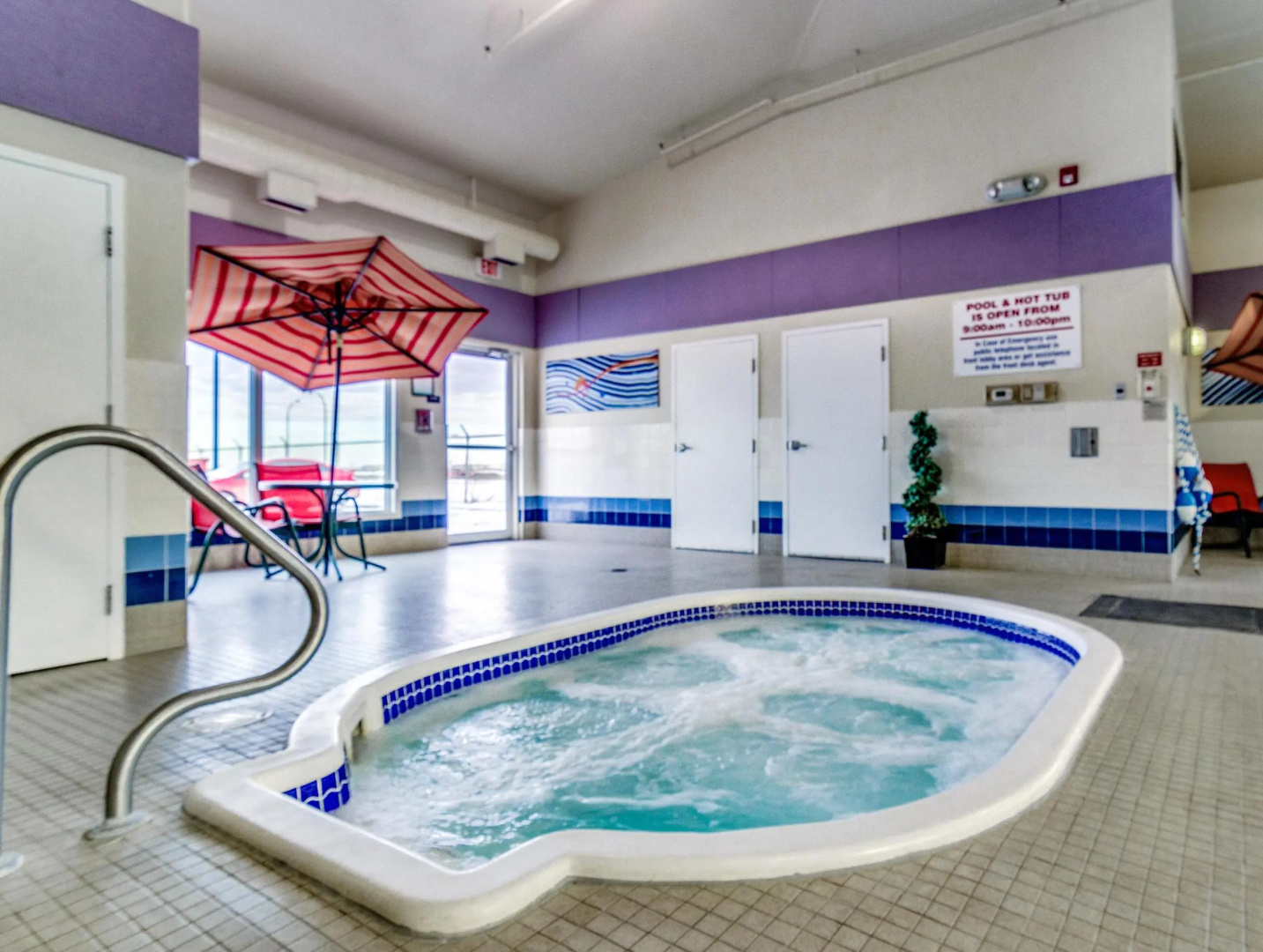 Motel 6 Saskatoon, SK