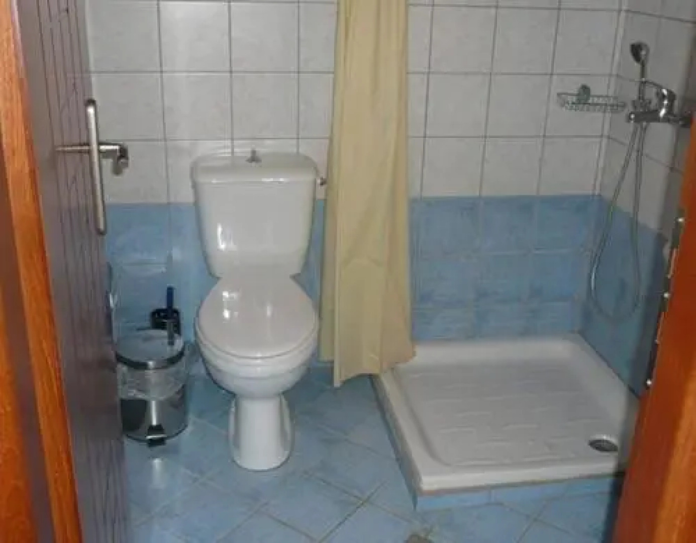 Michales Studios And Apartments