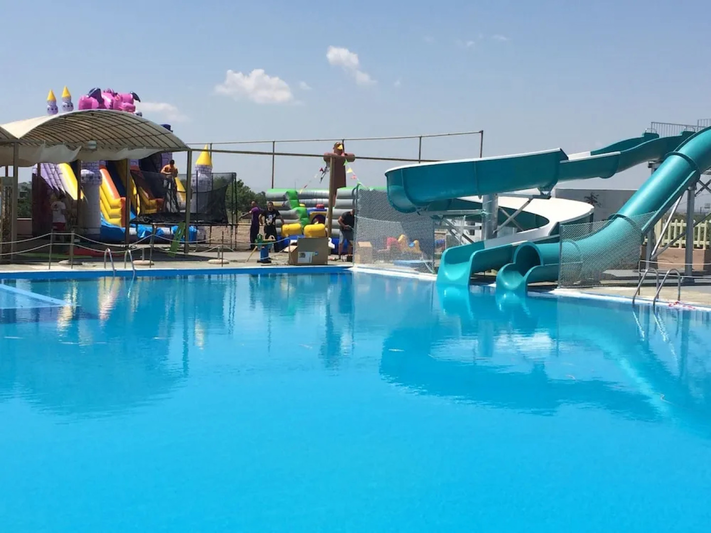 Arxhontiko Chris & Eve