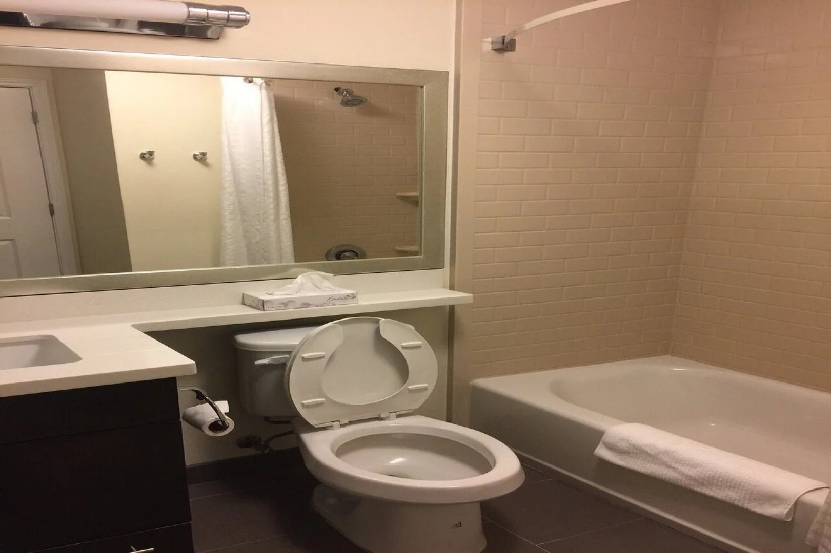 Candlewood Suites Lake Charles South by IHG