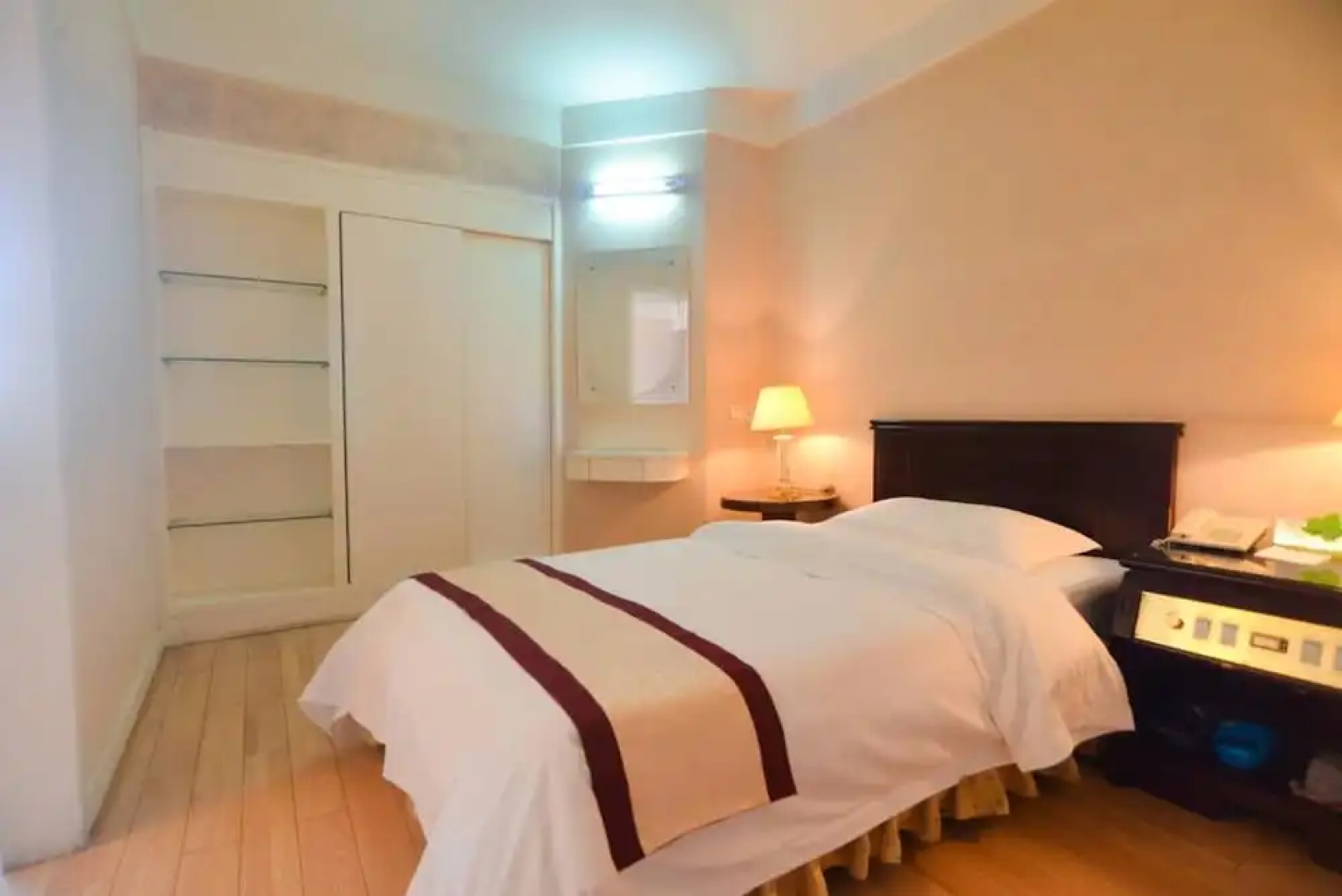 Qinhuangdao Yang Cheng Hotel